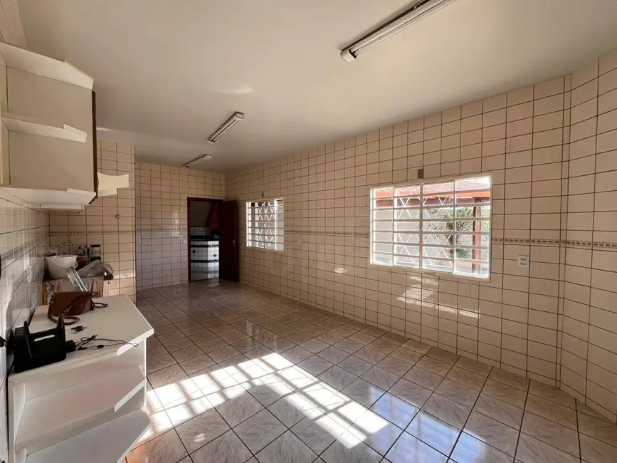 Foto 7 de Casa de Condomínio com 4 quartos para alugar, 500m2 em Alvorada, Anapolis - GO