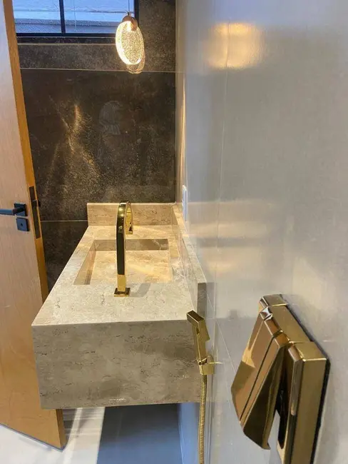 Casa com 3 quartos à venda, 300m2 em Anapolis - GO - imagem 7 Foto 7 de Casa com 3 quartos à venda, 300m2 em Anapolis - GO