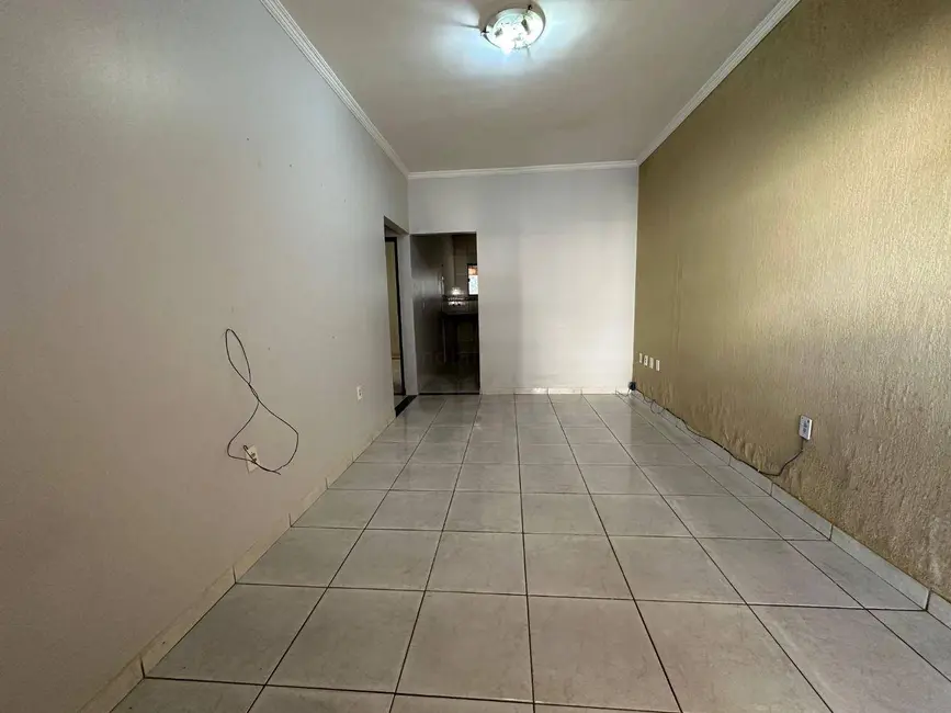 Casa com 3 quartos à venda, 200m2 em Parque Brasília 2ª Etapa, Anapolis - GO - imagem 5 Foto 5 de Casa com 3 quartos à venda, 200m2 em Parque Brasília 2ª Etapa, Anapolis - GO