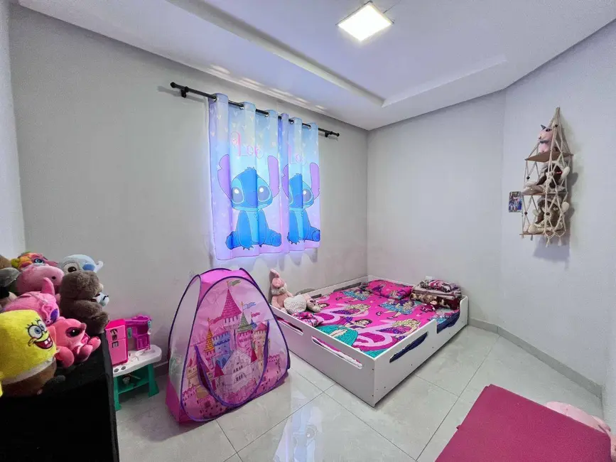 Casa com 3 quartos à venda, 200m2 em Jardim Itália, Anapolis - GO - imagem 5 Foto 5 de Casa com 3 quartos à venda, 200m2 em Jardim Itália, Anapolis - GO