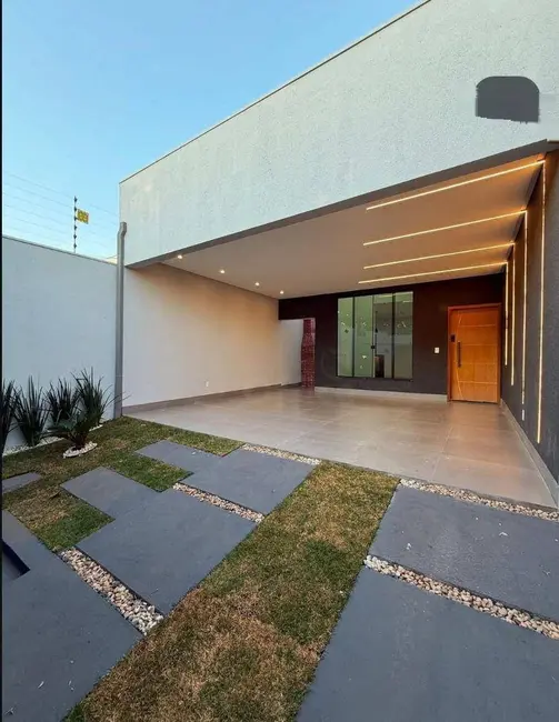 Foto 2 de Casa com 3 quartos à venda, 195m2 em Anapolis - GO