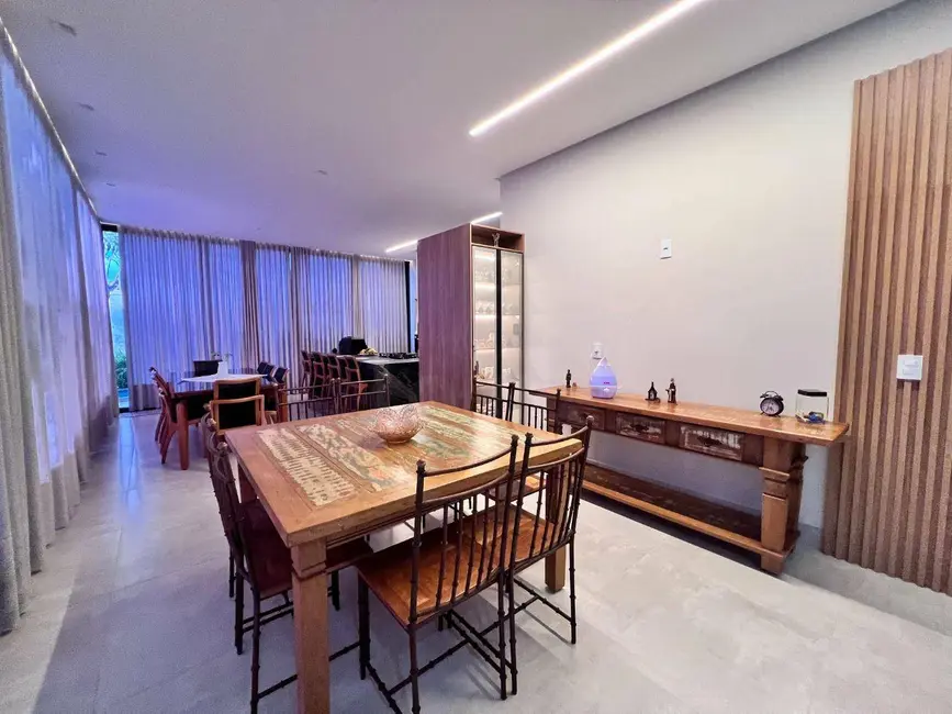 Foto 9 de Casa de Condomínio com 3 quartos à venda, 360m2 em Anapolis - GO