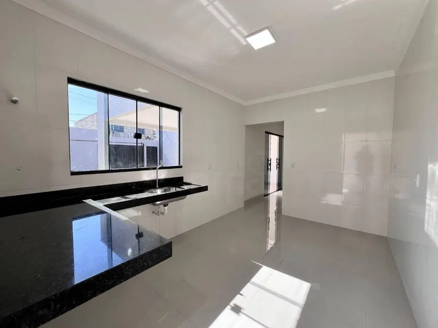 Casa com 3 quartos à venda, 200m2 em Jardim Itália, Anapolis - GO - imagem 9 Foto 9 de Casa com 3 quartos à venda, 200m2 em Jardim Itália, Anapolis - GO