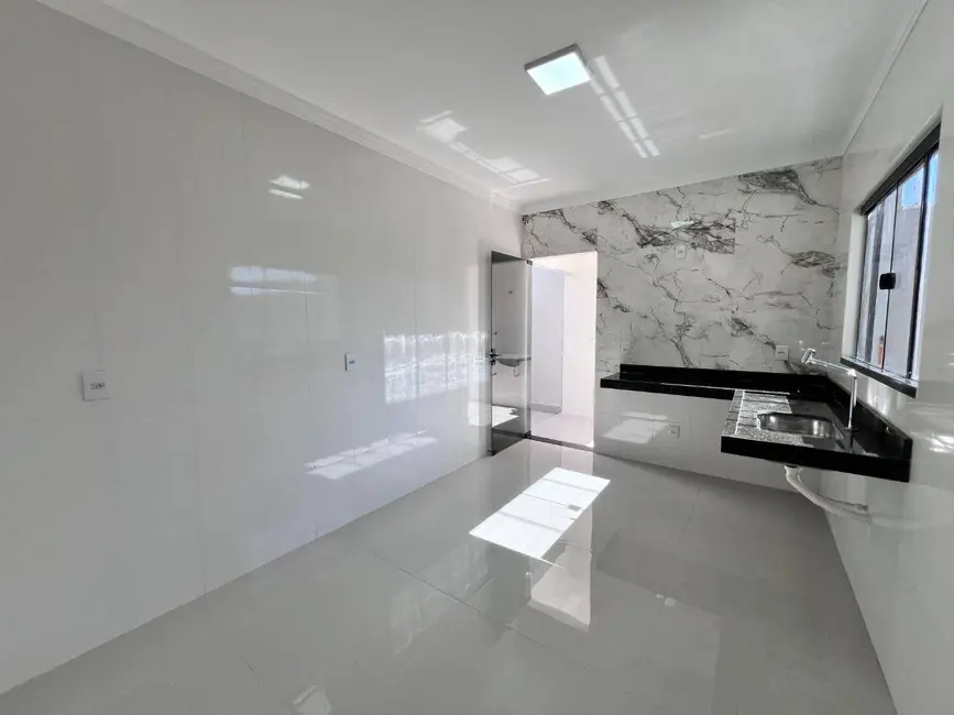 Casa com 3 quartos à venda, 200m2 em Jardim Itália, Anapolis - GO - imagem 6 Foto 6 de Casa com 3 quartos à venda, 200m2 em Jardim Itália, Anapolis - GO