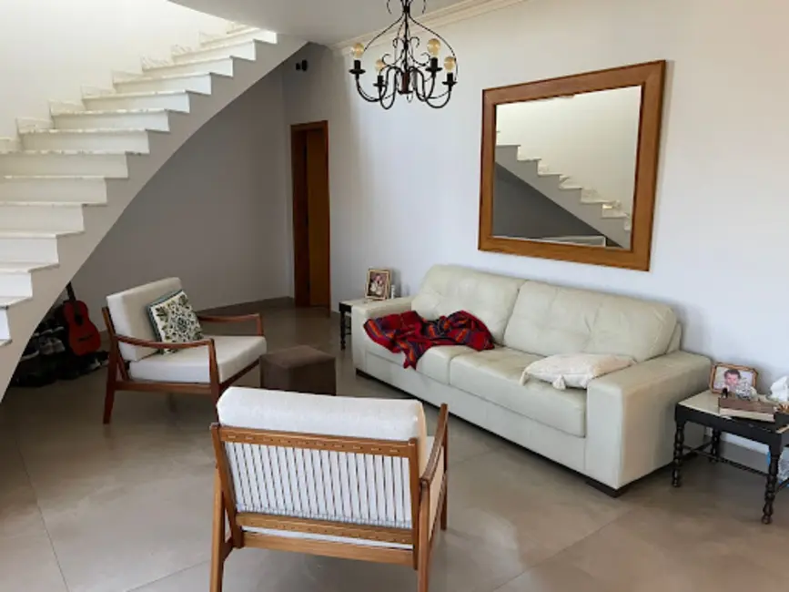 Foto 2 de Sobrado com 3 quartos à venda, 412m2 em Condomínio Terras Alpha Anápolis, Anapolis - GO