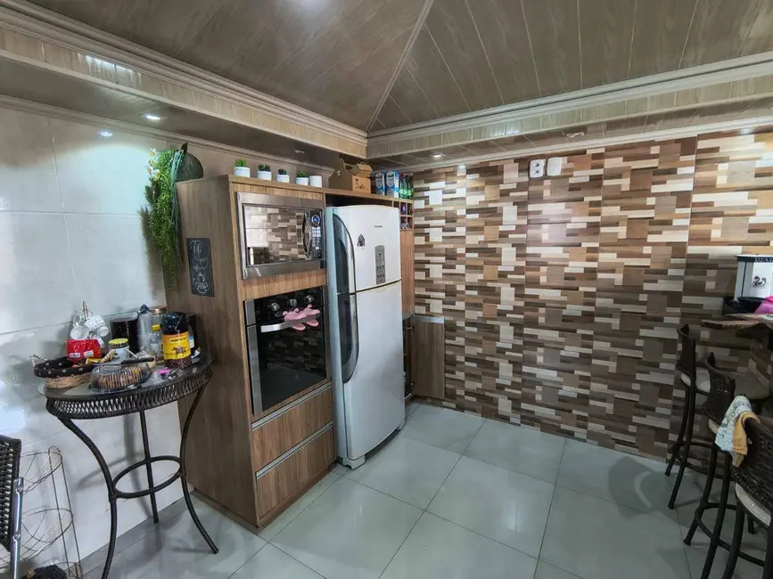 Casa com 3 quartos à venda, 234m2 em Vila Fabril, Anapolis - GO - imagem 9 Foto 9 de Casa com 3 quartos à venda, 234m2 em Vila Fabril, Anapolis - GO