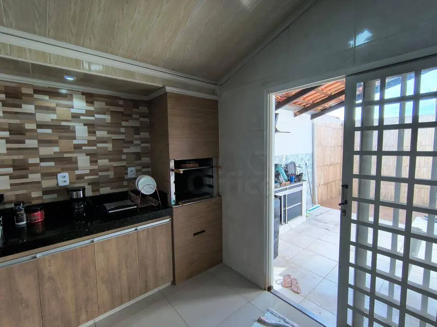 Casa com 3 quartos à venda, 234m2 em Vila Fabril, Anapolis - GO - imagem 8 Foto 8 de Casa com 3 quartos à venda, 234m2 em Vila Fabril, Anapolis - GO