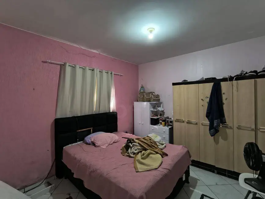 Foto 8 de Casa com 3 quartos à venda, 300m2 em Anapolis - GO