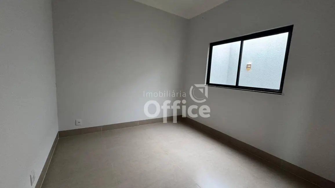 Foto 9 de Casa com 3 quartos à venda, 200m2 em Anapolis - GO