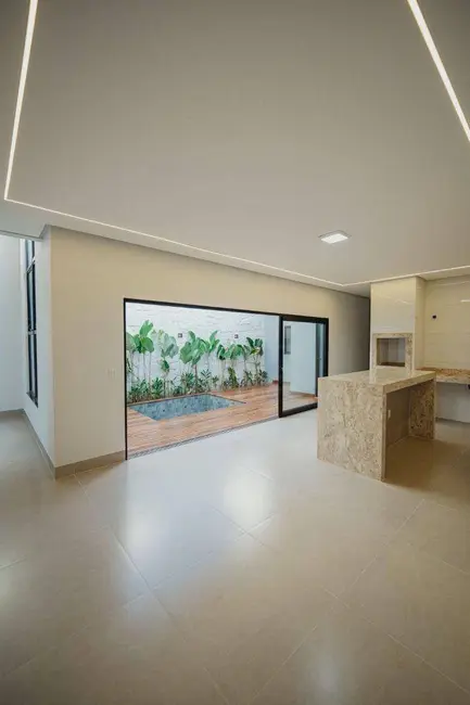 Foto 6 de Casa com 3 quartos à venda, 200m2 em Anapolis - GO