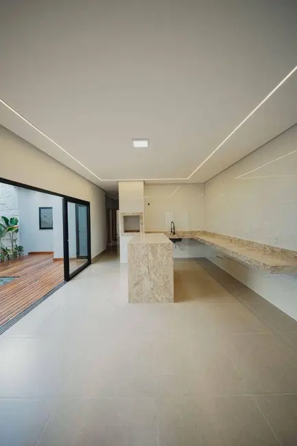 Foto 7 de Casa com 3 quartos à venda, 200m2 em Anapolis - GO