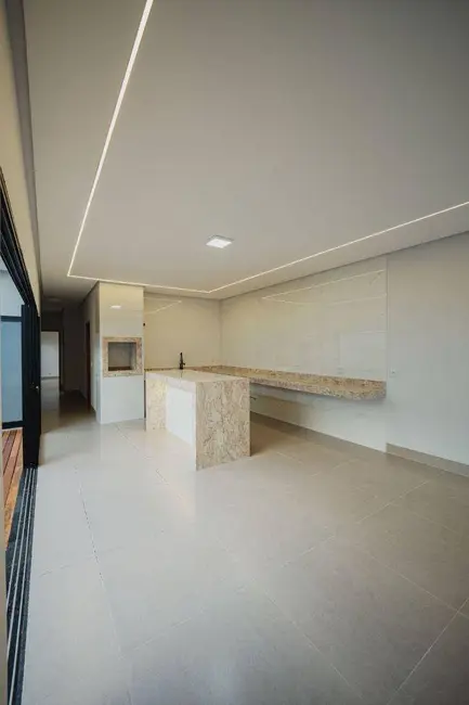 Foto 4 de Casa com 3 quartos à venda, 200m2 em Anapolis - GO