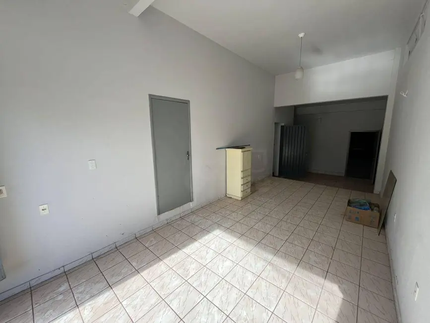 Armazém / Galpão à venda, 360m2 em Vila Santa Maria de Nazareth, Anapolis - GO - imagem 2 Foto 2 de Armazém / Galpão à venda, 360m2 em Vila Santa Maria de Nazareth, Anapolis - GO