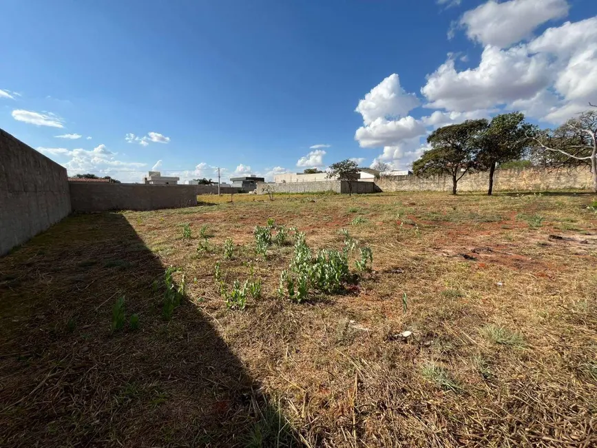 Terreno / Lote à venda, 450m2 em Anápolis City, Anapolis - GO - imagem 1 Foto 1 de Terreno / Lote à venda, 450m2 em Anápolis City, Anapolis - GO