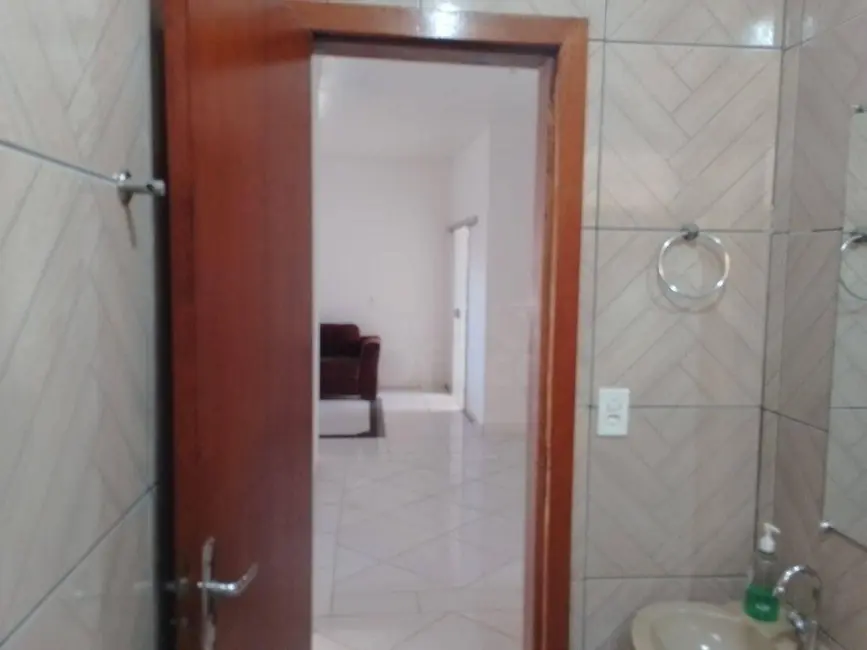 Casa com 6 quartos à venda, 365m2 em Anapolis - GO - imagem 8 Foto 8 de Casa com 6 quartos à venda, 365m2 em Anapolis - GO