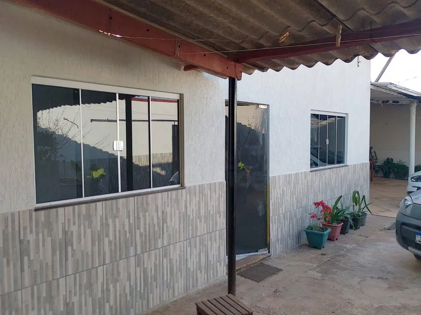 Foto 1 de Casa com 6 quartos à venda, 365m2 em Anapolis - GO