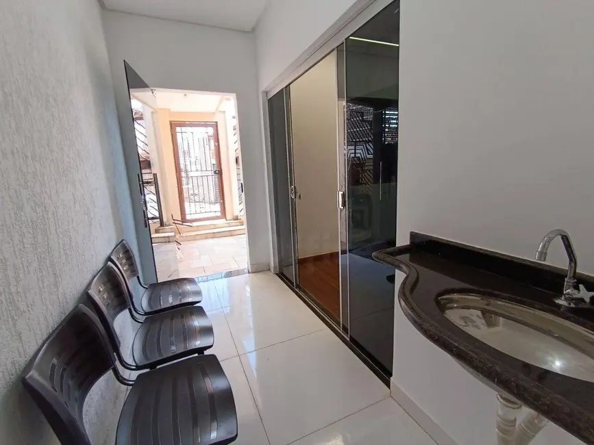 Foto 1 de Sala Comercial para alugar, 50m2 em Setor Central, Anapolis - GO