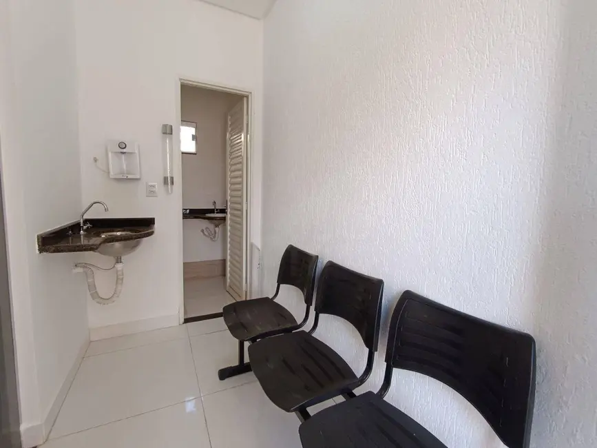 Foto 2 de Sala Comercial para alugar, 50m2 em Setor Central, Anapolis - GO