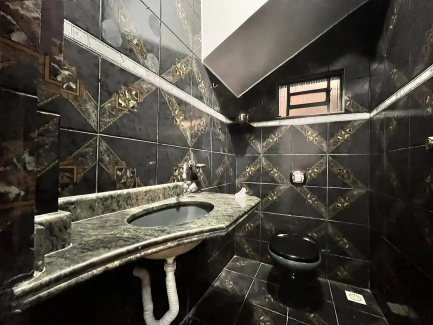 Casa com 3 quartos para alugar, 550m2 em Jundiaí, Anapolis - GO - imagem 9 Foto 9 de Casa com 3 quartos para alugar, 550m2 em Jundiaí, Anapolis - GO