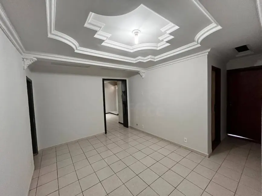 Casa com 3 quartos para alugar, 550m2 em Jundiaí, Anapolis - GO - imagem 7 Foto 7 de Casa com 3 quartos para alugar, 550m2 em Jundiaí, Anapolis - GO