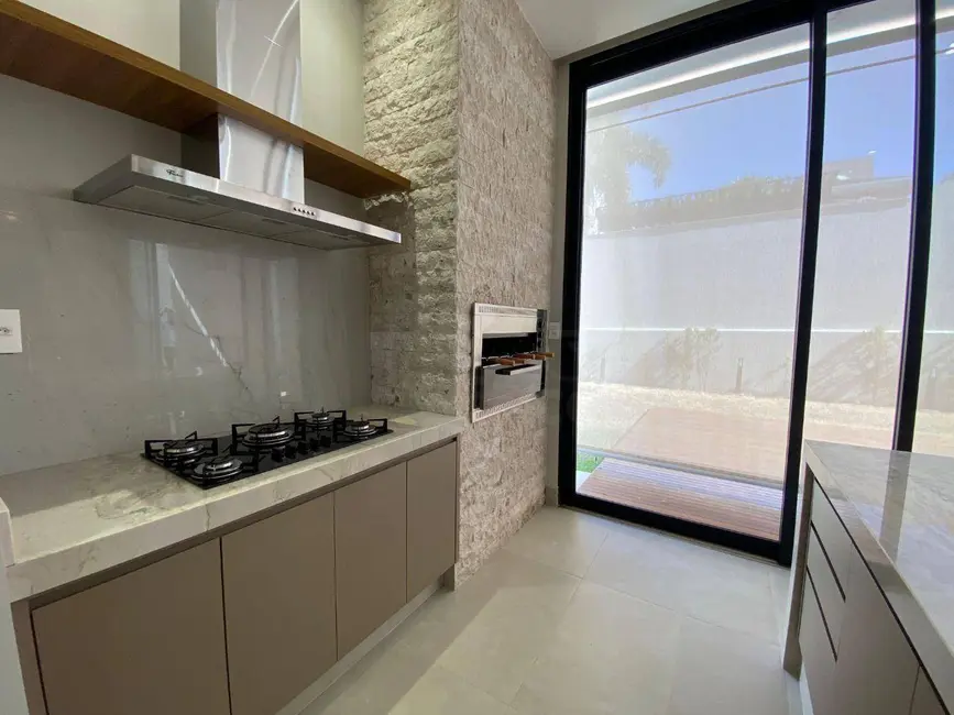 Foto 9 de Casa de Condomínio com 3 quartos à venda, 490m2 em Residencial Sun Flower, Anapolis - GO