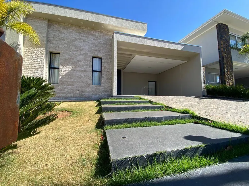Foto 1 de Casa de Condomínio com 3 quartos à venda, 490m2 em Residencial Sun Flower, Anapolis - GO