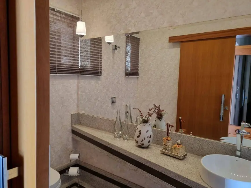 Foto 5 de Casa de Condomínio com 4 quartos à venda, 548m2 em Residencial Sun Flower, Anapolis - GO