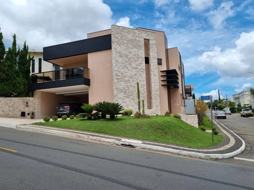 Foto 2 de Casa de Condomínio com 4 quartos à venda, 548m2 em Residencial Sun Flower, Anapolis - GO