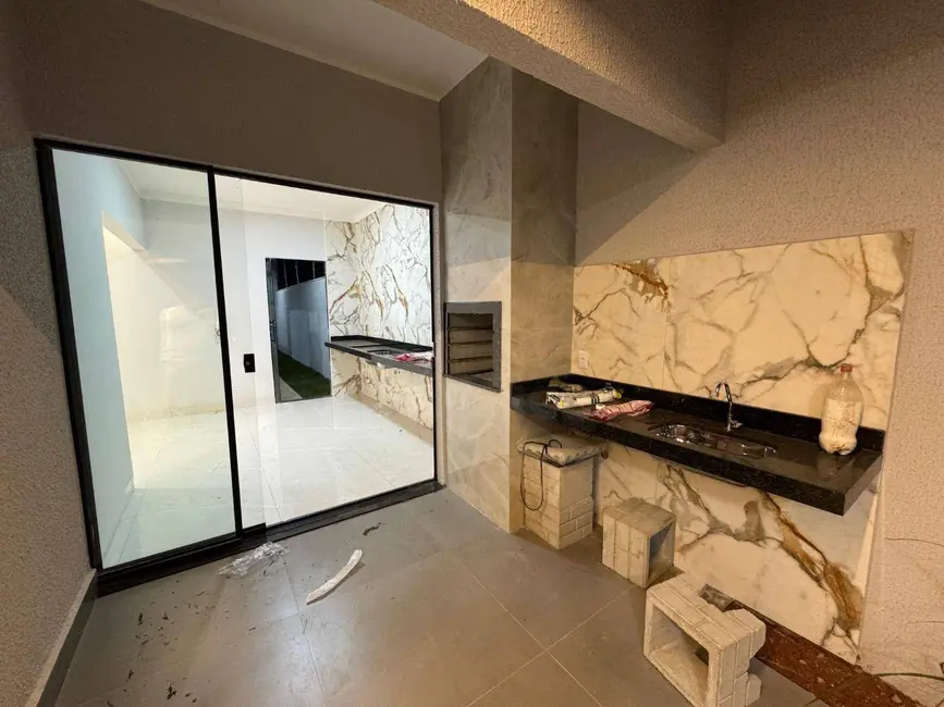 Foto 6 de Casa com 3 quartos à venda, 150m2 em Anapolis - GO