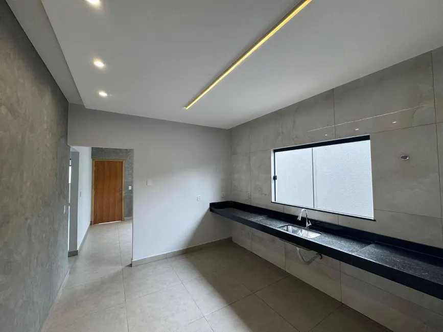 Casa com 3 quartos à venda, 200m2 em Residencial Cidade Industrial, Anapolis - GO - imagem 6 Foto 6 de Casa com 3 quartos à venda, 200m2 em Residencial Cidade Industrial, Anapolis - GO