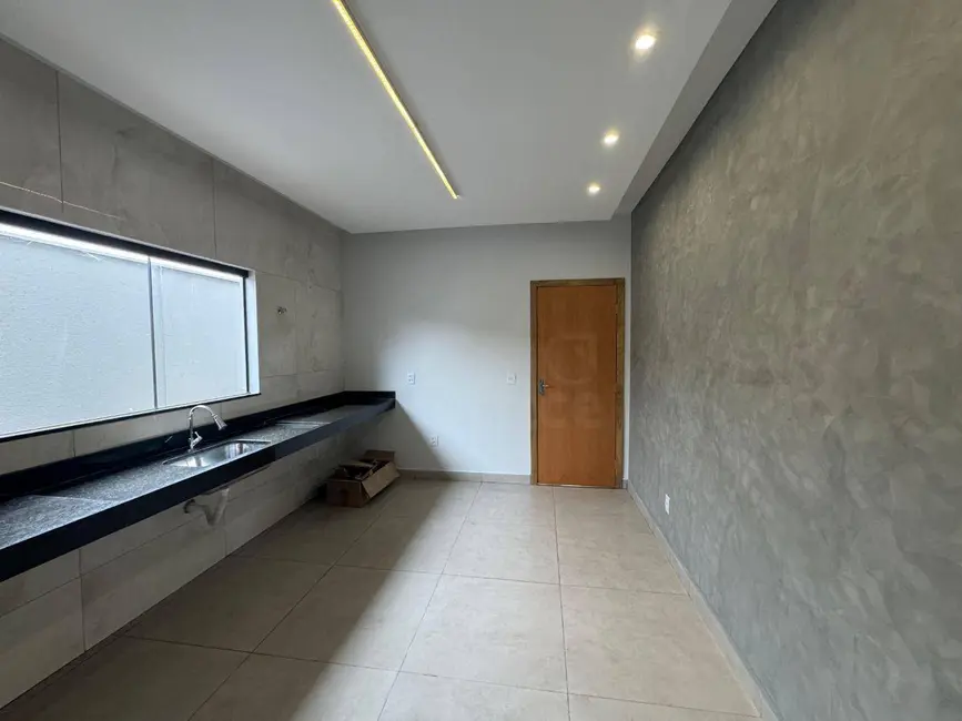 Casa com 3 quartos à venda, 200m2 em Residencial Cidade Industrial, Anapolis - GO - imagem 5 Foto 5 de Casa com 3 quartos à venda, 200m2 em Residencial Cidade Industrial, Anapolis - GO