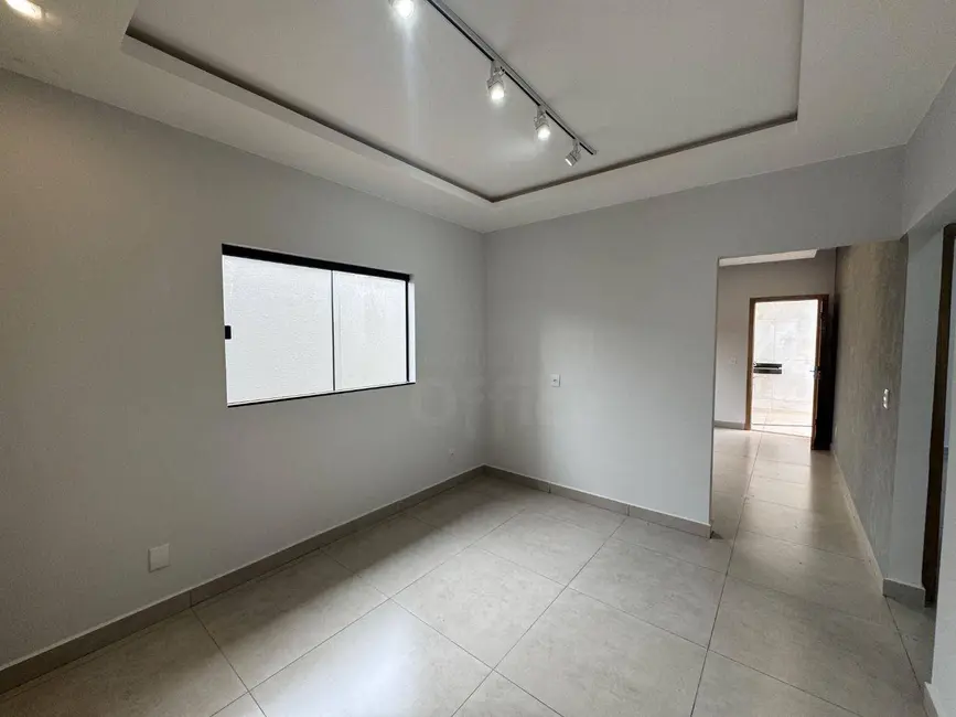 Casa com 3 quartos à venda, 200m2 em Residencial Cidade Industrial, Anapolis - GO - imagem 4 Foto 4 de Casa com 3 quartos à venda, 200m2 em Residencial Cidade Industrial, Anapolis - GO