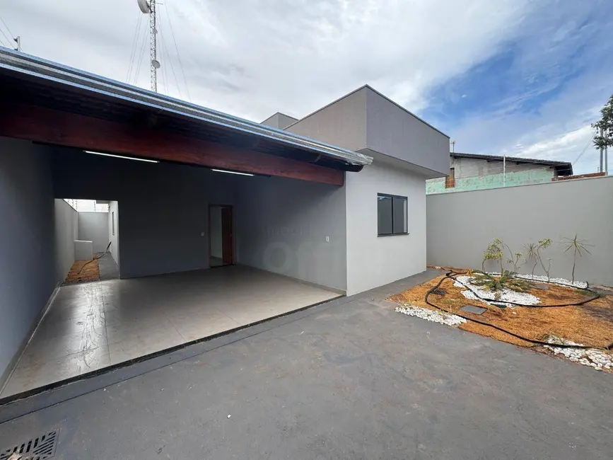Foto 1 de Casa com 3 quartos à venda, 200m2 em Residencial Cidade Industrial, Anapolis - GO