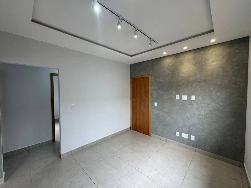 Casa com 3 quartos à venda, 200m2 em Residencial Cidade Industrial, Anapolis - GO - imagem 5 Foto 5 de Casa com 3 quartos à venda, 200m2 em Residencial Cidade Industrial, Anapolis - GO