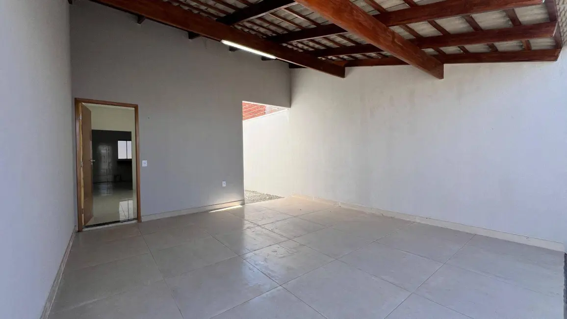 Casa com 3 quartos à venda, 200m2 em Residencial do Trabalhador, Anapolis - GO - imagem 3 Foto 3 de Casa com 3 quartos à venda, 200m2 em Residencial do Trabalhador, Anapolis - GO