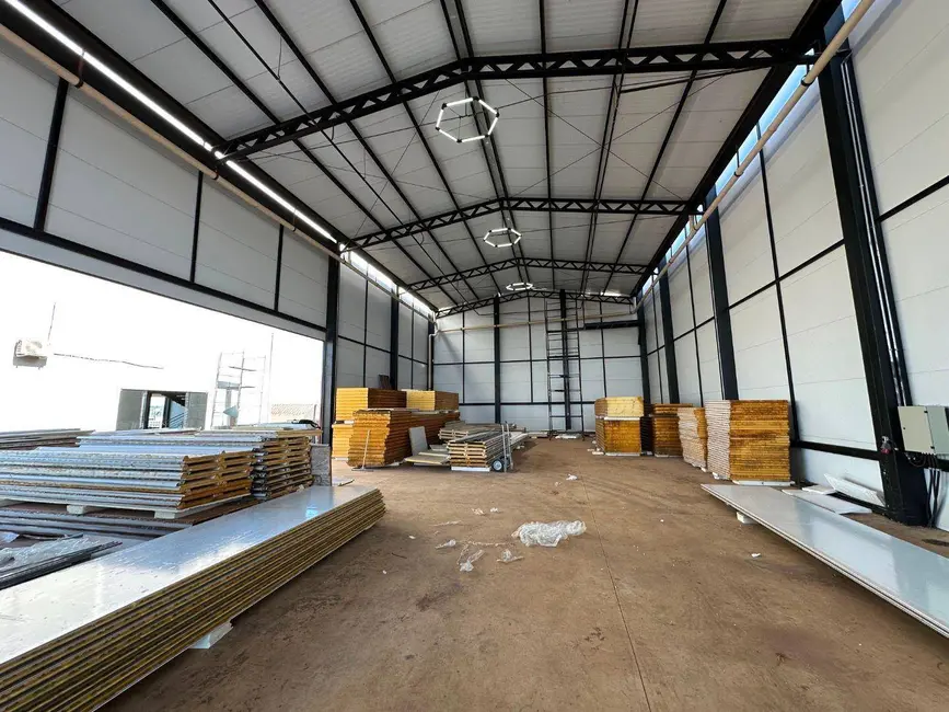 Armazém / Galpão à venda, 970m2 em Parque São Jerônimo, Anapolis - GO - imagem 9 Foto 9 de Armazém / Galpão à venda, 970m2 em Parque São Jerônimo, Anapolis - GO