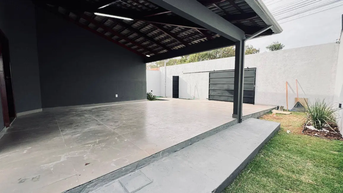 Foto 4 de Casa com 3 quartos à venda, 300m2 em Parque Brasília 2ª Etapa, Anapolis - GO