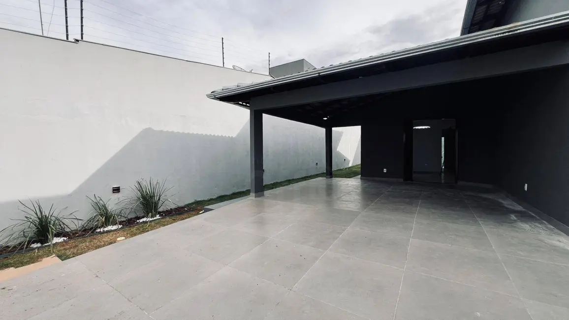 Foto 3 de Casa com 3 quartos à venda, 300m2 em Parque Brasília 2ª Etapa, Anapolis - GO