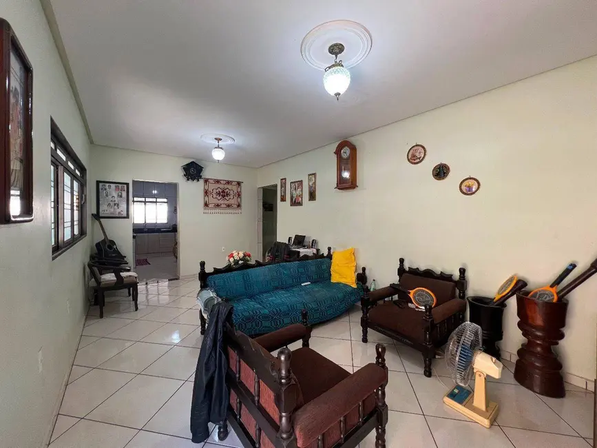 Foto 3 de Casa com 2 quartos à venda, 450m2 em Setor Central, Anapolis - GO