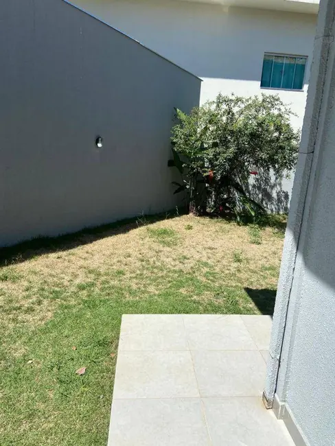 Foto 3 de Casa de Condomínio com 4 quartos à venda, 490m2 em Residencial Sun Flower, Anapolis - GO