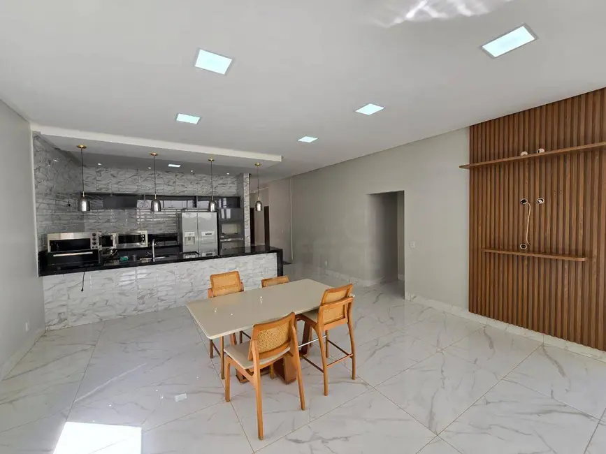 Foto 7 de Casa de Condomínio com 3 quartos à venda, 420m2 em Condomínio Residencial Grand Trianon, Anapolis - GO