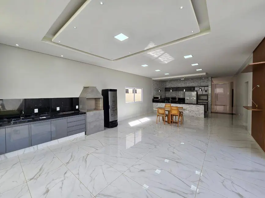 Foto 5 de Casa de Condomínio com 3 quartos à venda, 420m2 em Condomínio Residencial Grand Trianon, Anapolis - GO