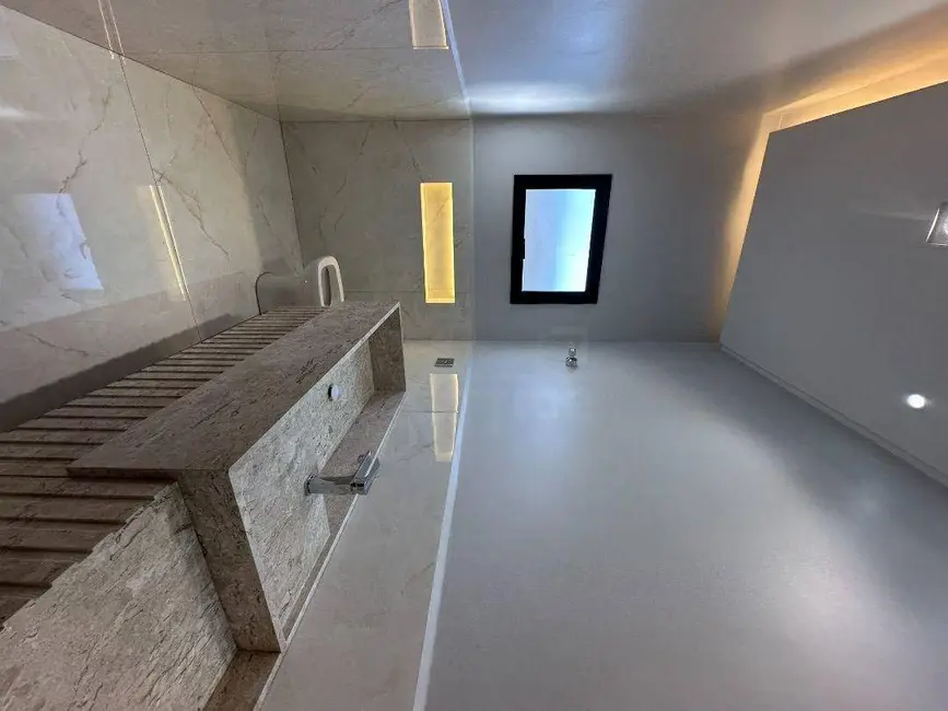 Foto 6 de Sobrado com 4 quartos à venda, 433m2 em Anapolis - GO