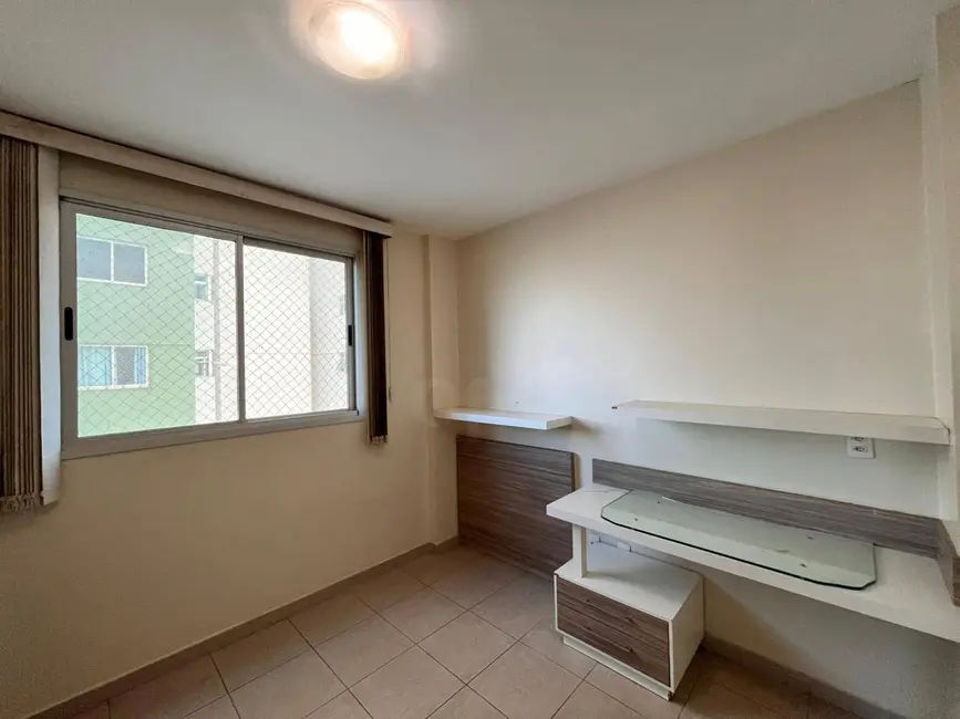 Apartamento com 3 quartos para alugar, 95m2 em Vila Santa Isabel, Anapolis - GO - imagem 9 Foto 9 de Apartamento com 3 quartos para alugar, 95m2 em Vila Santa Isabel, Anapolis - GO
