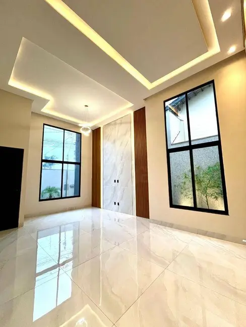 Foto 2 de Casa com 3 quartos à venda, 300m2 em Parque Brasília 2ª Etapa, Anapolis - GO