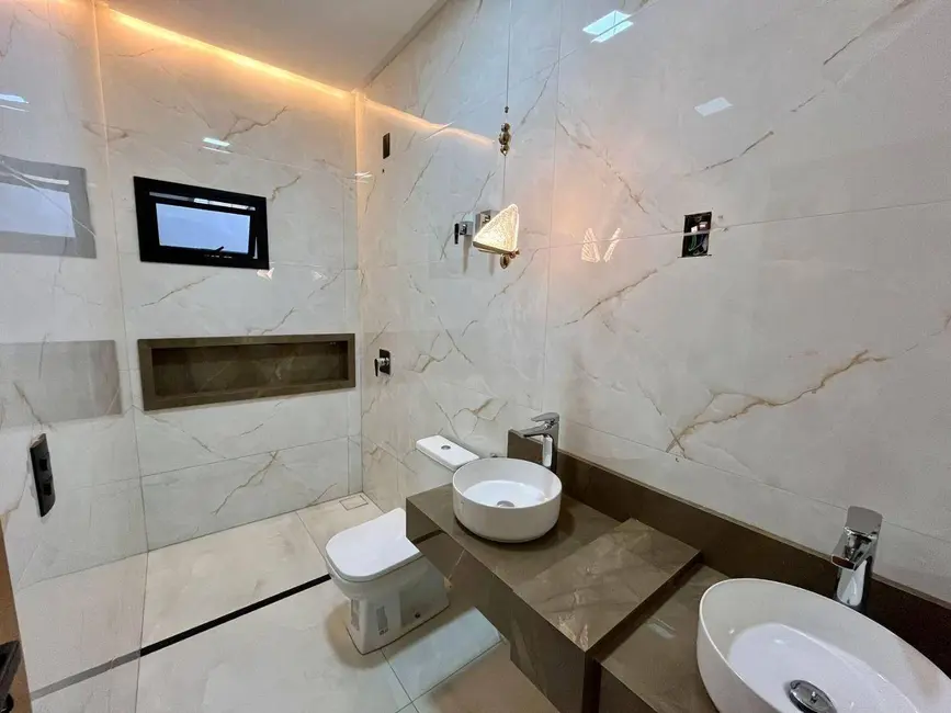 Foto 7 de Casa com 3 quartos à venda, 300m2 em Parque Brasília 2ª Etapa, Anapolis - GO