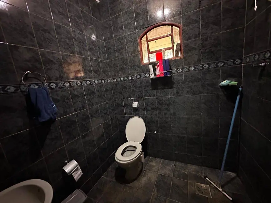 Sobrado com 5 quartos à venda, 340m2 em Nova Vila Jaiara, Anapolis - GO - imagem 9 Foto 9 de Sobrado com 5 quartos à venda, 340m2 em Nova Vila Jaiara, Anapolis - GO
