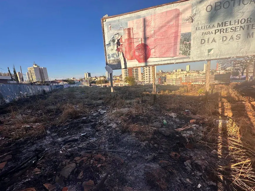 Sala Comercial à venda, 2823m2 em Maracanã, Anapolis - GO - imagem 3 Foto 3 de Sala Comercial à venda, 2823m2 em Maracanã, Anapolis - GO