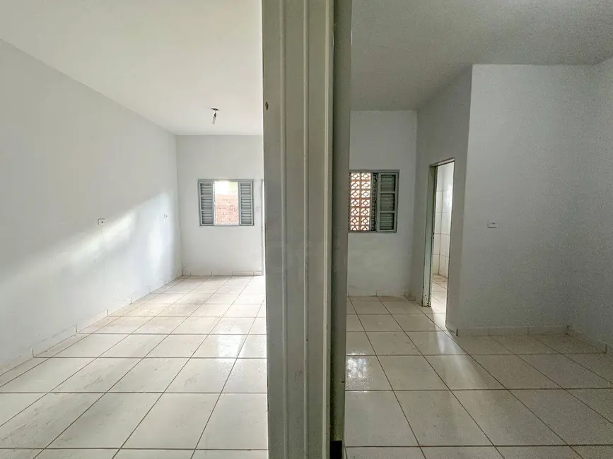 Foto 9 de Kitnet com 10 quartos à venda, 300m2 em Jaragua - GO