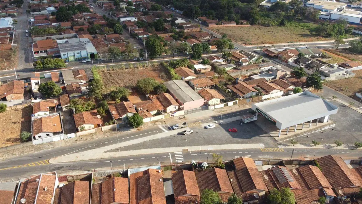 Foto 3 de Kitnet com 10 quartos à venda, 300m2 em Jaragua - GO